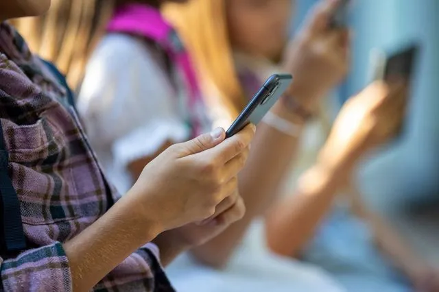 Youth Pass 2026: Τέλος χρόνου για τις αιτήσεις – Η διαδικασία για τα 150 ευρώ