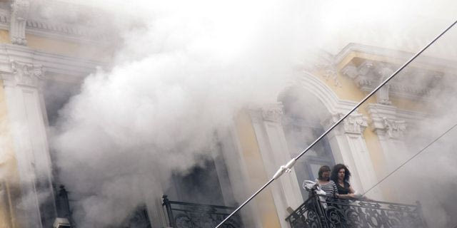 16 χρόνια από το έγκλημα της Marfin – Το χρονικό της τραγωδίας και οι άγνωστοι δολοφόνοι
