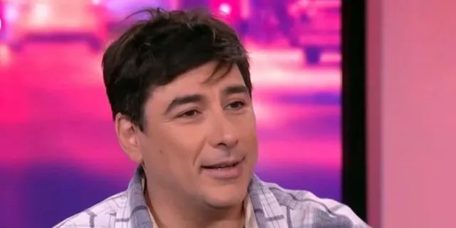 Μαυρογεωργίου για το πρώτο του ραντεβού: “Είναι σαν να σε απορρίπτει ο κόσμος όλος”