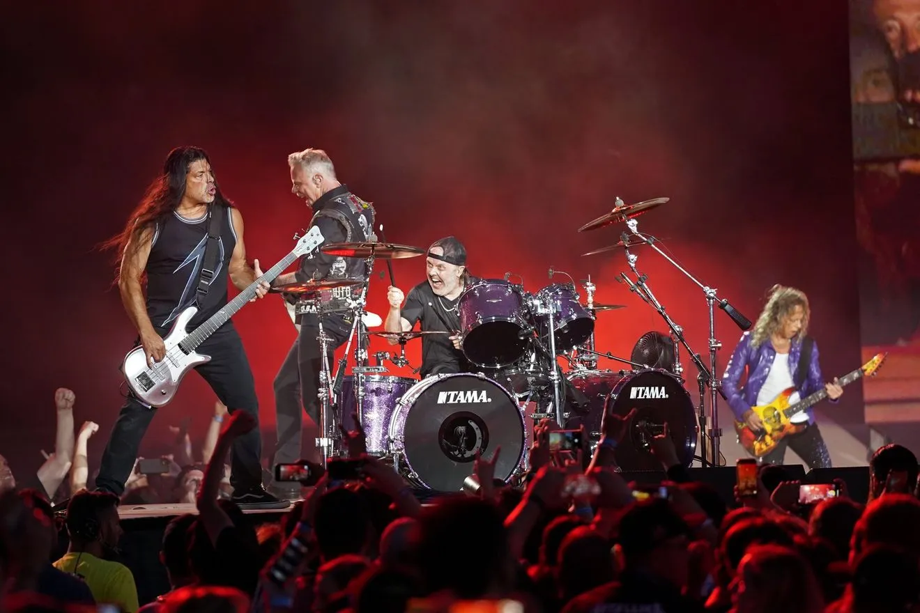 Metallica: Εννιά από τα πιο επιδραστικά τραγούδια τους – Aθήνα είσαι έτοιμη;