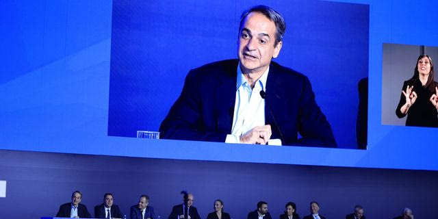 Ο Μητσοτάκης επιμένει για εκλογές το 2027