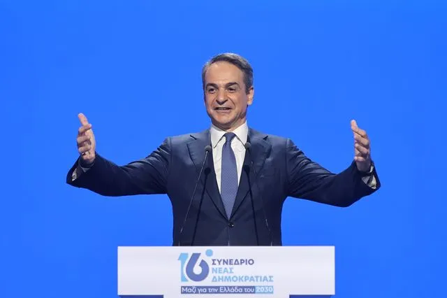 “Κινδυνεύει η Ελλάς”, αν χάσει ο ίδιος;