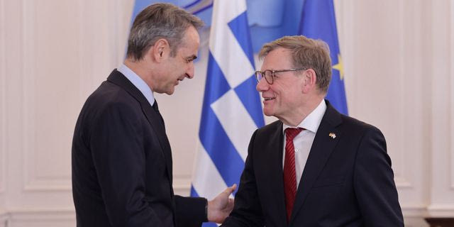 Μητσοτάκης σε Βάντεφουλ: Η Ευρώπη να είναι παρούσα στη Μέση Ανατολή