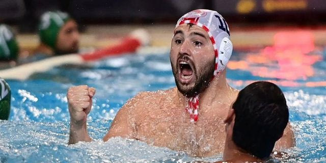 Ολυμπιακός – Παναθηναϊκός 15-12: Οι ερυθρόλευκοι έκαναν το πρώτο βήμα τίτλου στη Waterpolo League Ανδρών