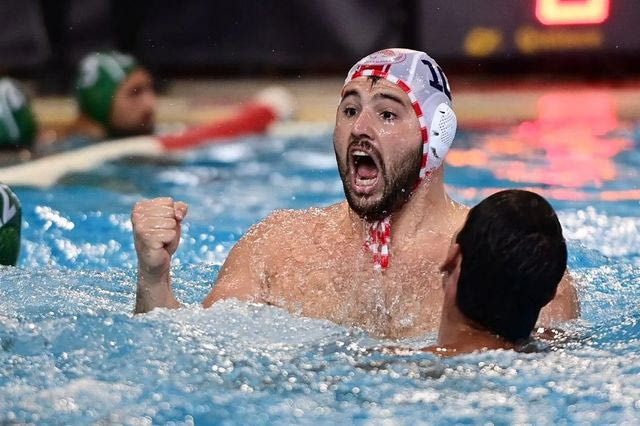 Ολυμπιακός – Παναθηναϊκός 15-12: Οι ερυθρόλευκοι έκαναν το πρώτο βήμα τίτλου στη Waterpolo League Ανδρών