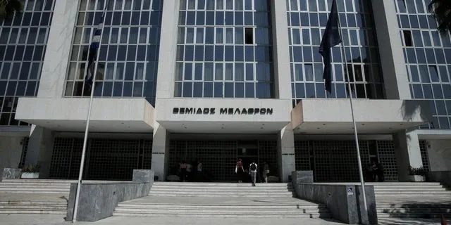 Υποκλοπές – ΟΠΕΚΕΠΕ: Οι αρμοί της συγκάλυψης