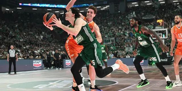 Παναθηναϊκός AKTOR – Βαλένθια 86-89: Οι πράσινοι πέταξαν στα σκουπίδια το 2-0 και θα πάνε στην Ισπανία για να το κάνουν ξανά
