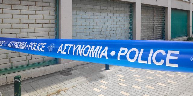 Κύπρος: Πήδηξαν στο κενό για να γλιτώσουν έφοδο της Υπηρεσίας Μετανάστευσης