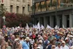 “Δεν φτάνει ούτε για δέκα ημέρες η σύνταξη” – Μεγάλη κινητοποίηση συνταξιούχων στην Αθήνα