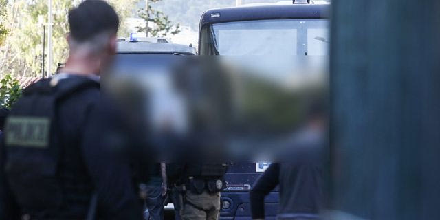 Ληστεία στην Κάτω Τιθορέα: Υπό δρακόντεια μέτρα στον ανακριτή οι οκτώ συλληφθέντες