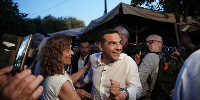 Τα παλιά ρούχα του Αλέξη