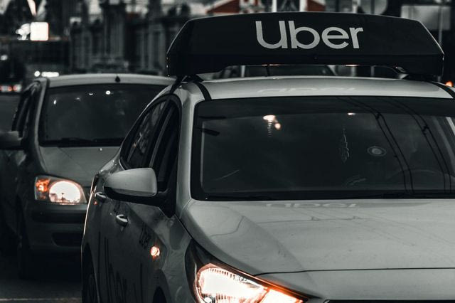 Ολλανδία: Πρόστιμο 825 εκατ. ευρώ στην Uber