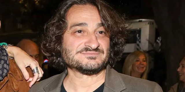 Βασίλης Χαραλαμπόπουλος