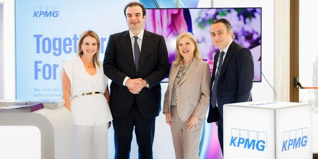 Πιερρακάκης: Στόχος οι μεγαλύτερες και πιο ανταγωνιστικές επιχειρήσεις – Το μήνυμα για τη διαχείριση του ιδιωτικού χρέους