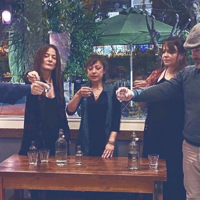 Η Ερωφίλη παίρνει σάρκα κι οστά σ΄ένα καφενείο στου Ζωγράφου