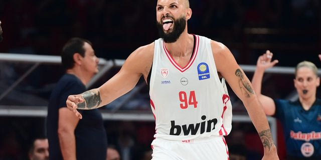 Ολυμπιακός – Παναθηναϊκός 82-76: Ερυθρόλευκο το πρώτο βήμα για το πρωτάθλημα