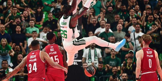 Παναθηναϊκός AKTOR – Ολυμπιακός 68-58: Ανώτερο το ”τριφύλλι” στο Game 2, ισοφάρισε τη σειρά των τελικών