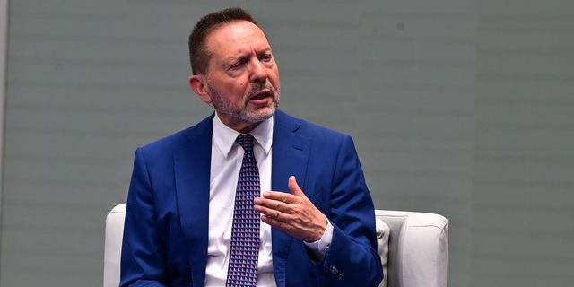 Στουρνάρας: Δεν είναι καθαρή η απόφαση του Αρείου Πάγου για τα δάνεια