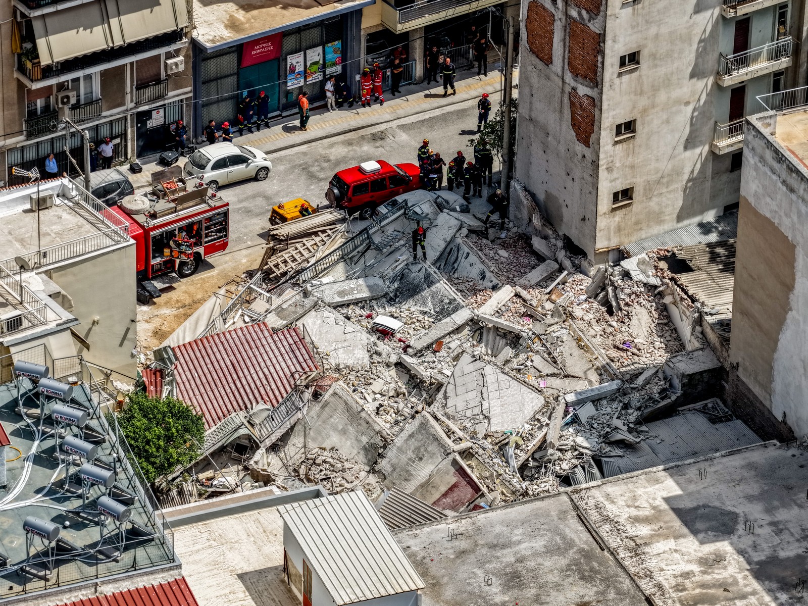 Πώς είναι το σημείο της κατάρρευσης πολυκατοικίας στα Πετράλωνα, 45 μέρες αργότερα