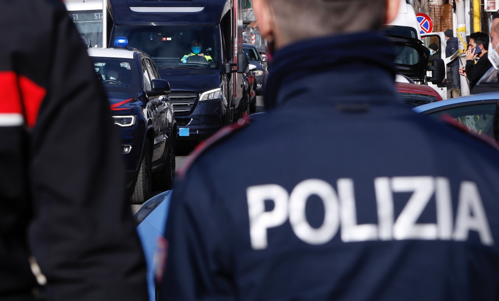 Ιταλία: Εντοπίστηκαν πύραυλοι Akeron σε βαν προερχόμενο από την Πάτρα