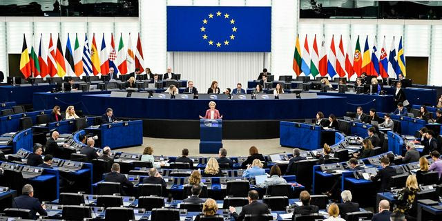ΕΕ – ΗΠΑ: “Πράσινο φως” από το Ευρωπαϊκό Κοινοβούλιο στη νομοθεσία για τους δασμούς