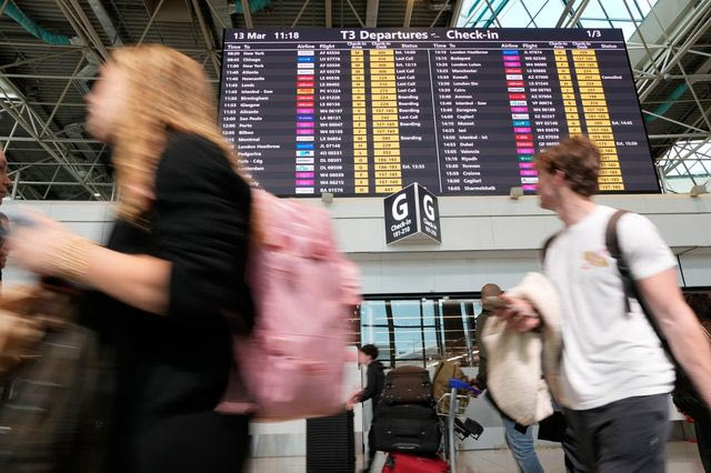 Σύστημα εισόδου-εξόδου της ΕΕ: Η Ρώμη φοβάται “καλοκαιρινή καταστροφή” – Ζητά να μην εφαρμοστεί