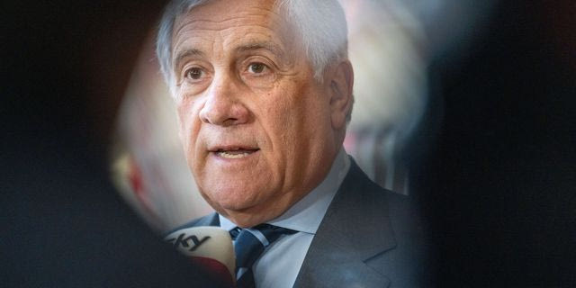 Ακυρώνει το ταξίδι του στις ΗΠΑ ο Ταγιάνι μετά τις δηλώσεις Τραμπ για τη Μελόνι