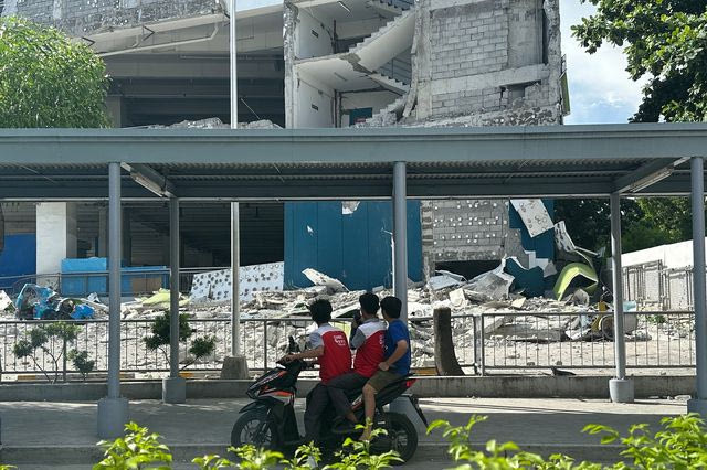 Φιλιππίνες: Τουλάχιστον 19 νεκροί από τον σεισμό 7,8 Ρίχτερ – Κατάρρευση κτιρίων και ανάπτυξη στρατού