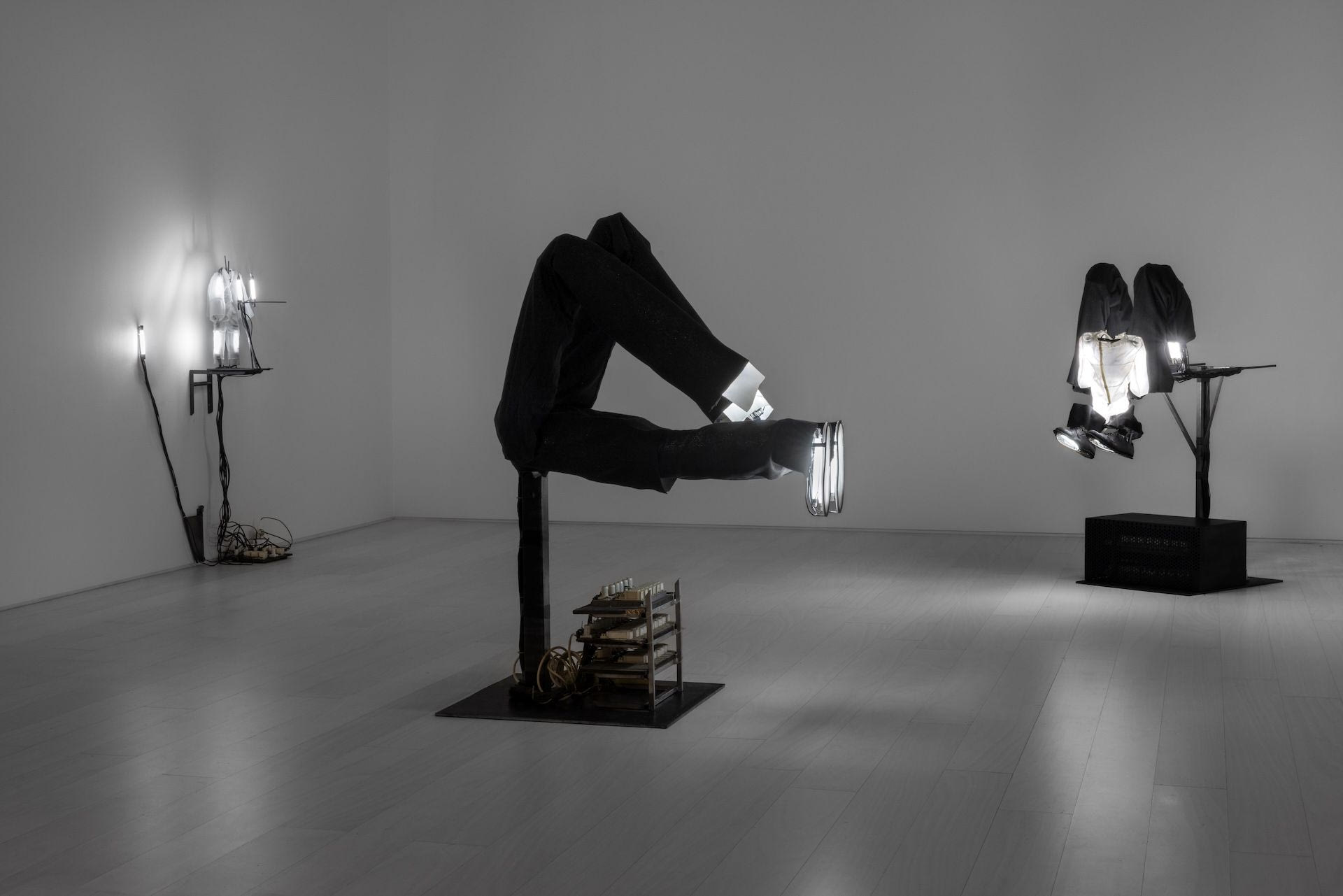 Άποψη εγκατάστασης από την έκθεση Spotlight. Γιώργος Λάππας. Η τέχνη ξεκινάει πάντα με τη λέξη έστω, 2026.