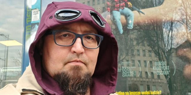 Ρώσος σκιτσογράφος και επικριτής του Πούτιν δολοφονήθηκε στην Πολωνία