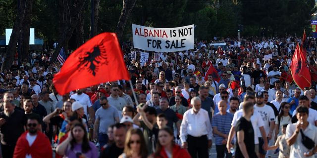 Διαδηλώσεις στην Αλβανία