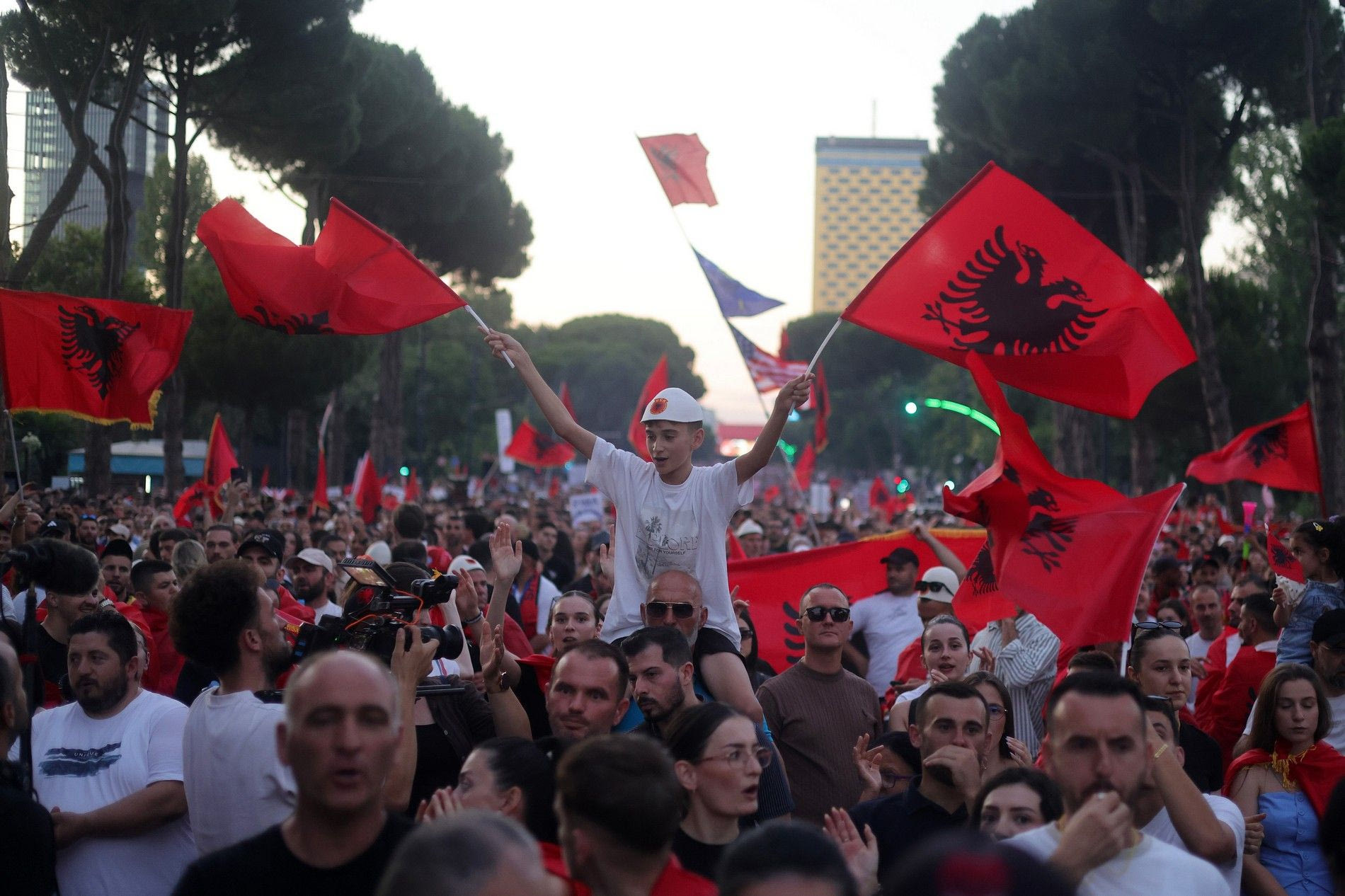 Αλβανία: Η ανατομία ενός κινήματος - Ποιοι και γιατί διαδηλώνουν