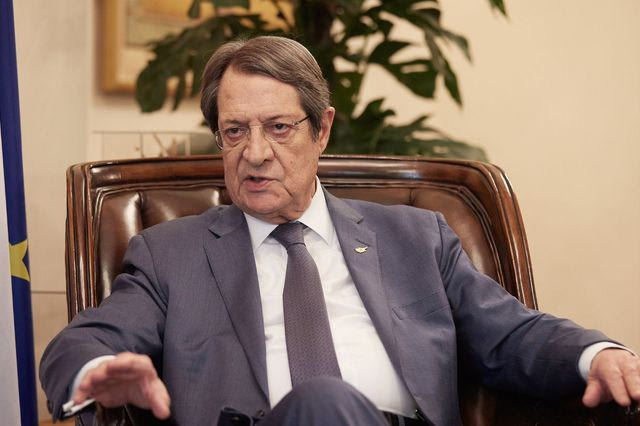 Κύπρος: Ο Αναστασιάδης απορρίπτει το πόρισμα για το “Κράτος Μαφία” – Ζητά εξαίρεση
