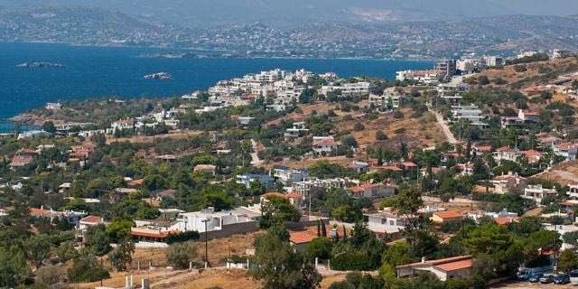 Ανάβυσσος: Μέθυσαν, τσακώθηκαν και ένας 40χρονος σκότωσε με κλαδί τον φίλο τους