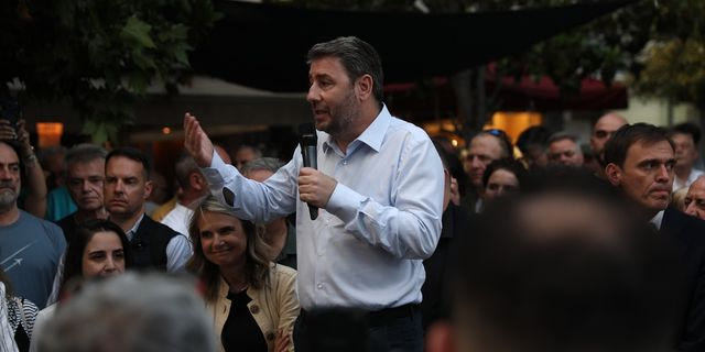 Ανδρουλάκης: “Είναι αρκετά δώδεκα χρόνια πισωγυρίσματος – Μαζί θα πάμε την Ελλάδα μπροστά”