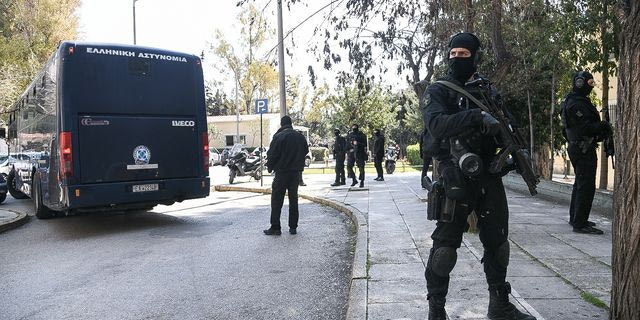 Η σύλληψη του Παλαιστινίου, το στρατόπεδο της Χαμάς στη Μαλαισία και οι χημικές ουσίες