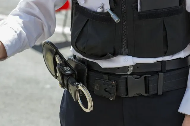 Οργή στη Βρετανία: Συνέλαβαν φοιτητή ενώ ξεψυχούσε – “Δεν μπορώ να αναπνεύσω”