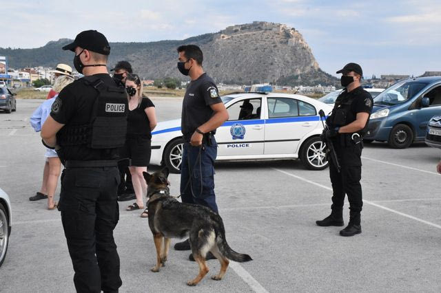Χανιά: Με drone και σκυλιά της ΕΛ.ΑΣ. οι έρευνες για την 45χρονη Σταυρούλα