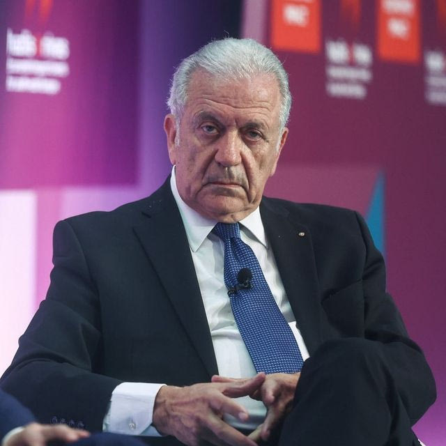 Αβραμόπουλος για Qatargate: Καμία εμπλοκή – Να αρθεί η ασυλία μου