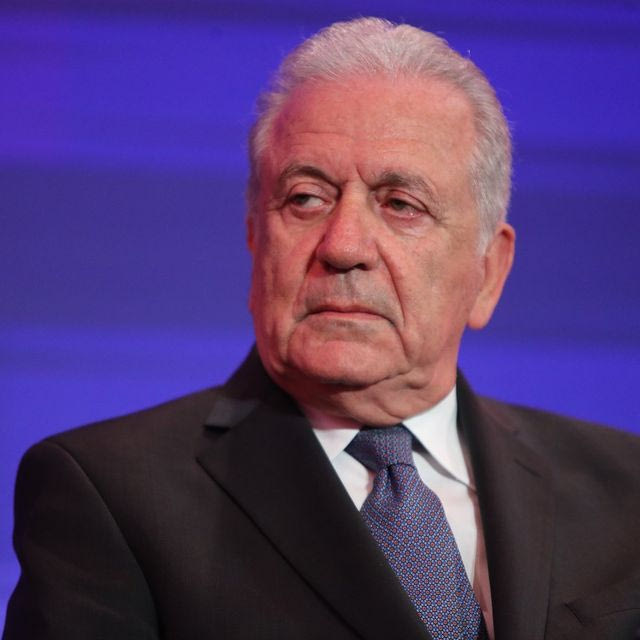 Qatargate: Γαλάζια στήριξη στον Αβραμόπουλο