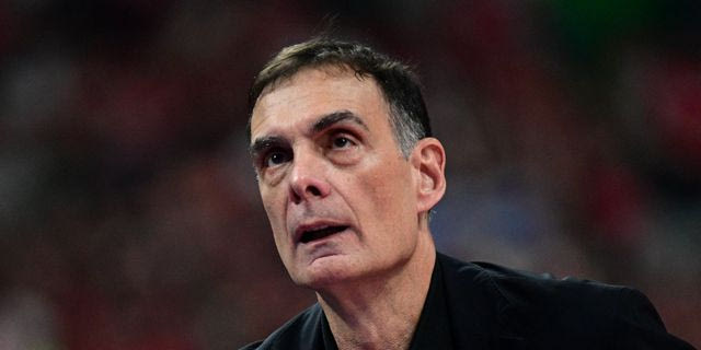 Η ΕΛ.Α.Σ, το ΠΑΣΟΚ και οι… αρχές του Μπαρτζώκα