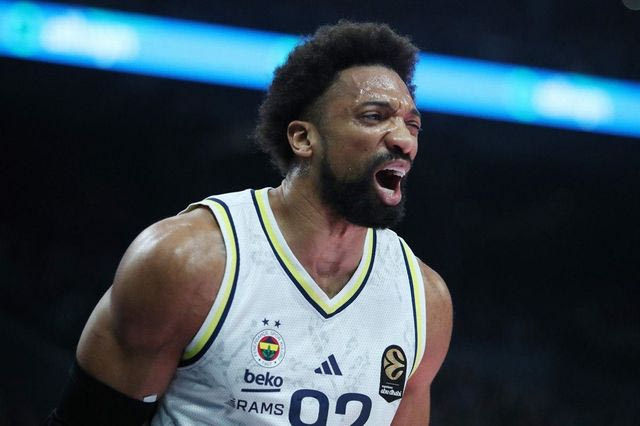 Άρης Betsson: Κοντά στον Κεμ Μπιρτς η ομάδα του Βασίλη Σπανούλη