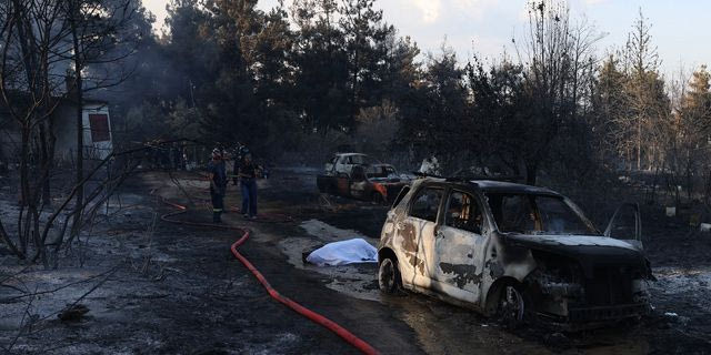 Φωτιά στο Δερβένι Ωραιοκάστρου: Εντοπίστηκε και δεύτερη σορός