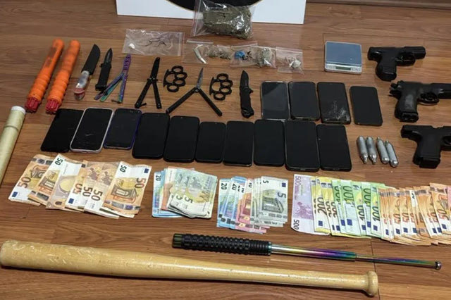 Δύο συμμορίες ανηλίκων διακινούσαν ναρκωτικά σε μαθητές στα Βόρεια Προάστια