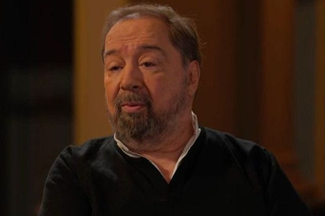 Φασουλής: “Με τον πατέρα μου δεν είχαμε ουσιαστικά σχέση – Έκανε πως δεν μ’ έβλεπε”