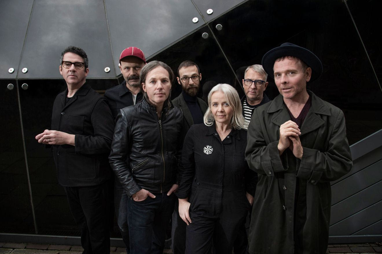 Οι Belle & Sebastian έρχονται στο Floyd – Το “If You’re Feeling Sinister” έγινε 30 ετών
