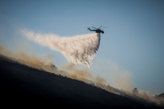 Πολύ υψηλός κίνδυνος πυρκαγιάς σε Αττική και άλλες 13 περιοχές – Αναλυτικός χάρτης