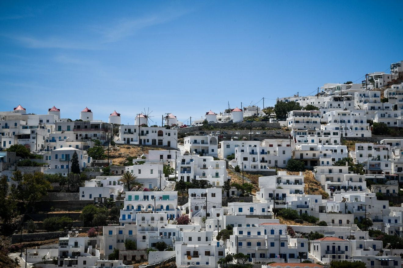 Σπίτια σε νησί της Ελλάδας
