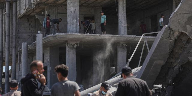Γάζα: 9 ακόμα νεκροί από ισραηλινά πυρά – Στην Αίγυπτο νέες συνομιλίες για την εκεχειρία