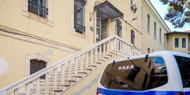 Χανιά: Στα δικαστήρια ο ενοικιαστής της αγνοούμενης Σταυρούλας – Στο “μικροσκόπιο” οι κηλίδες αίματος